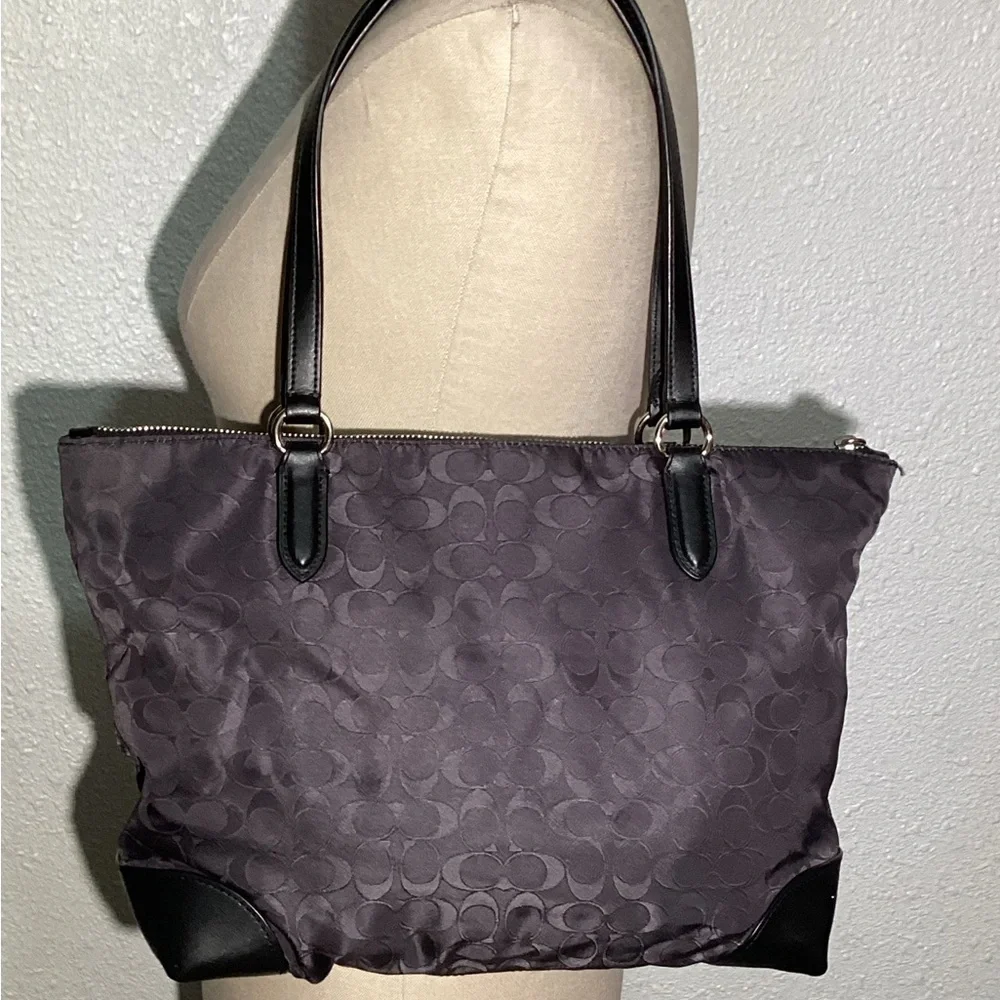 Coach black signature shoulder bag